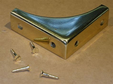 metal item used in boxing corners|cold metal boxing device.